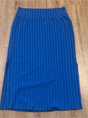 OFFLINE by Aarie Ribbed Royal Blue Midi Skirt with Side Slit
